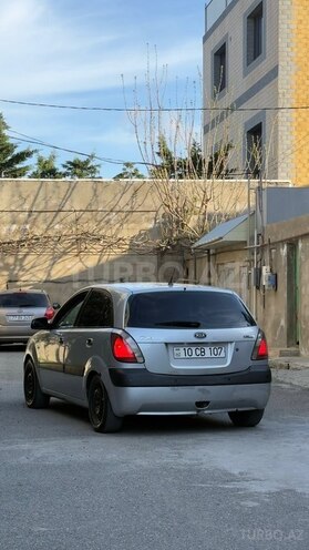 Kia Rio-3