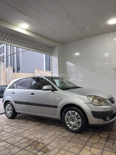 Kia Rio-8