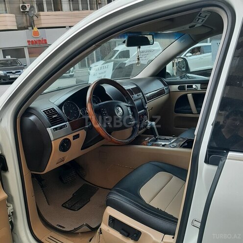Volkswagen Touareg-5
