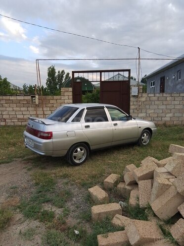 LADA (VAZ) 2110-4