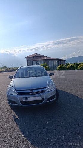 Opel Astra-2