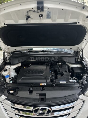 Hyundai Santa Fe-16