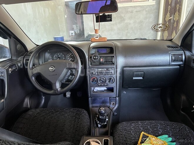 Opel Astra-3