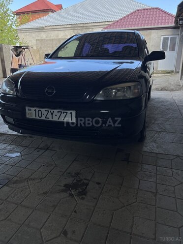 Opel Astra-2