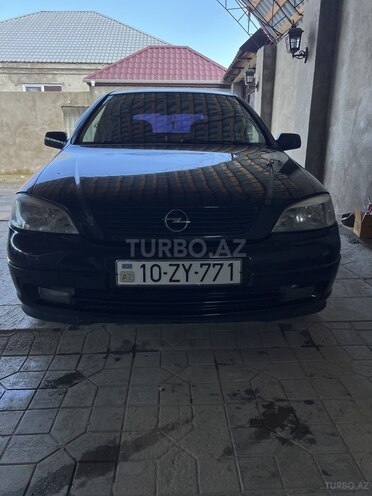 Opel Astra-1