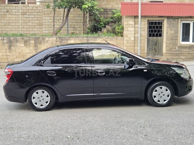 Chevrolet Cobalt-8