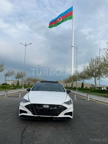 Hyundai Sonata-6
