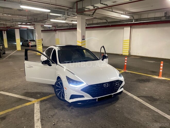 Hyundai Sonata-1
