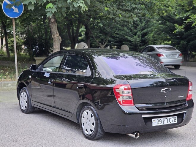 Chevrolet Cobalt-6