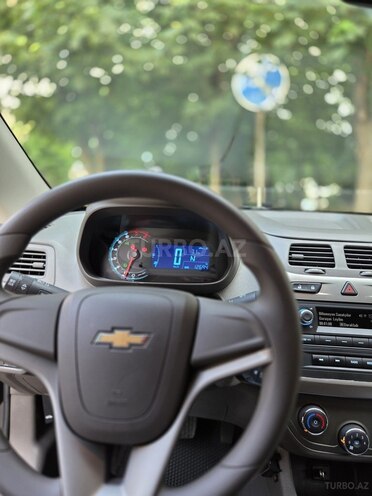 Chevrolet Cobalt-10