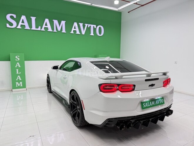 Chevrolet Camaro-4