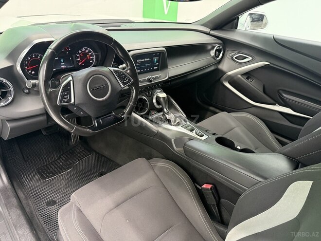 Chevrolet Camaro-8