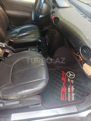 Mercedes A 140-10