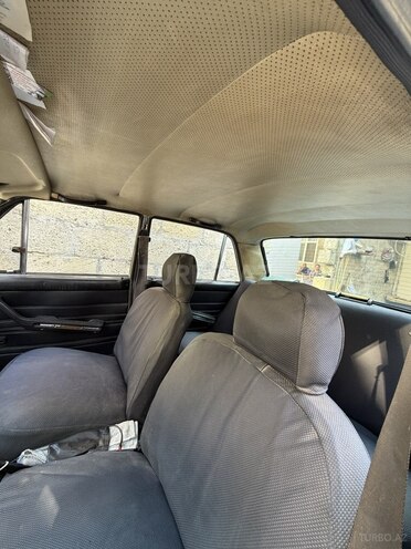 LADA (VAZ) 2106-6