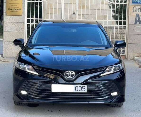Toyota Camry-3