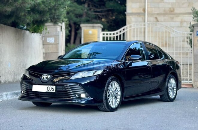 Toyota Camry-6