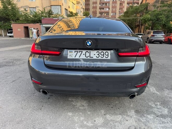 BMW 330-3
