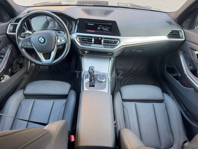 BMW 330-9