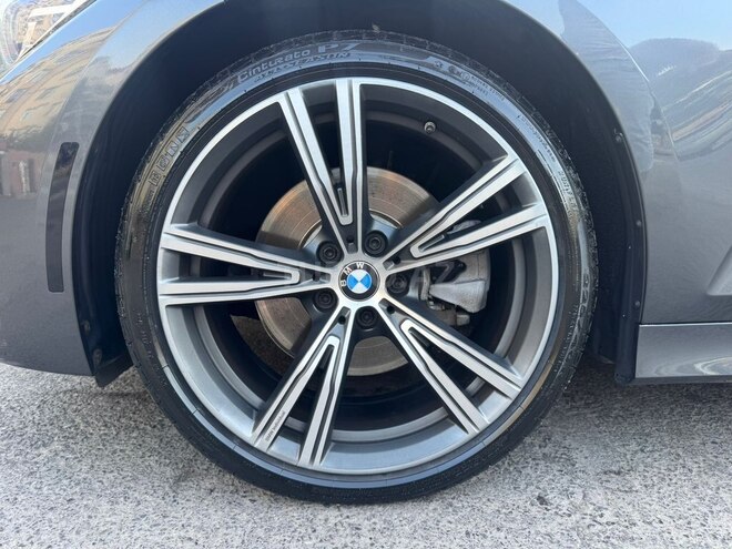 BMW 330-14