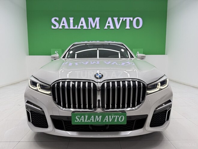 BMW 740-2