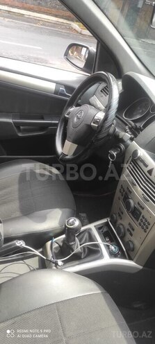 Opel Astra-7