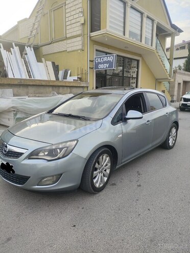 Opel Astra-2