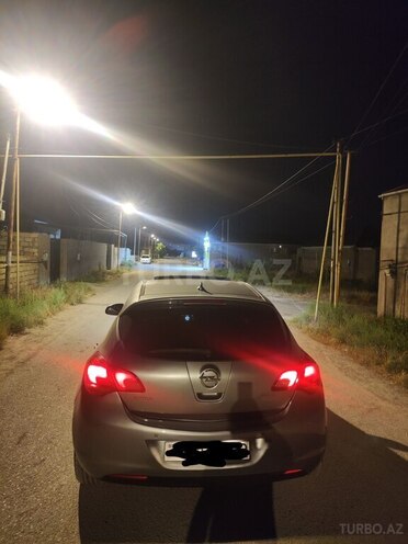 Opel Astra-7