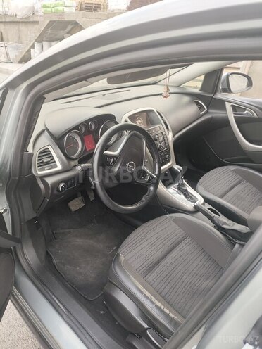 Opel Astra-8