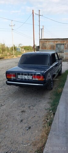 LADA (VAZ) 2107-2