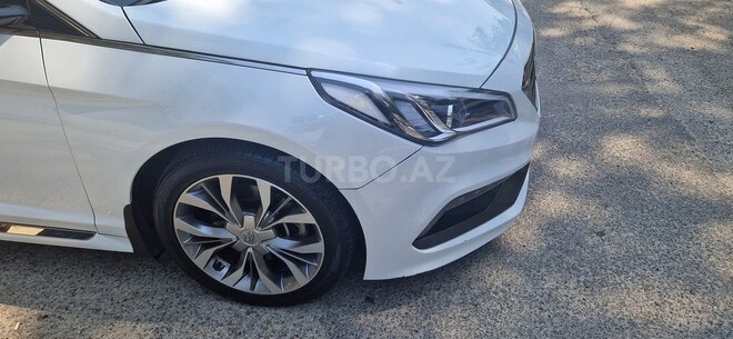 Hyundai Sonata-9