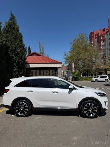 Kia Sorento-2