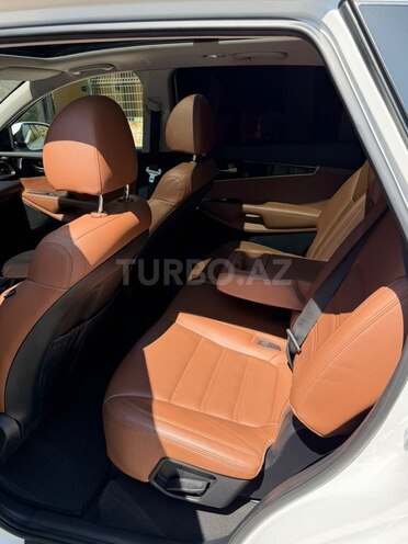 Kia Sorento-6