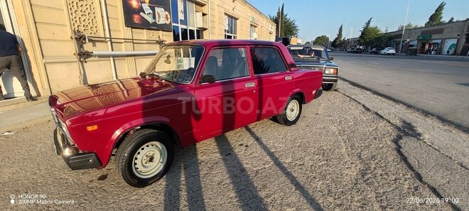 LADA (VAZ) 2107-5