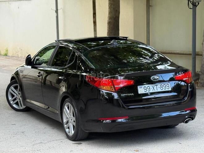 Kia Optima-4