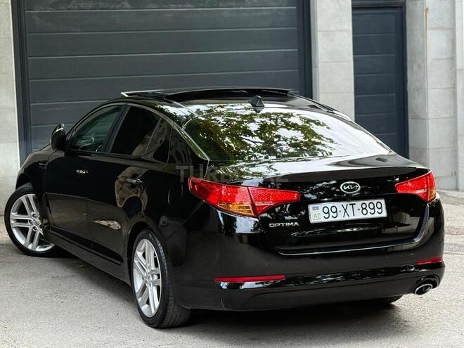 Kia Optima-12