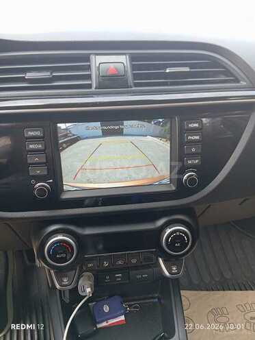 Kia Rio X-Line-10