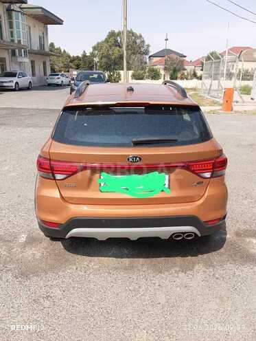 Kia Rio X-Line-7