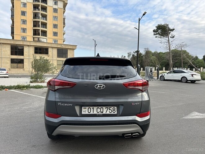 Hyundai Tucson-6
