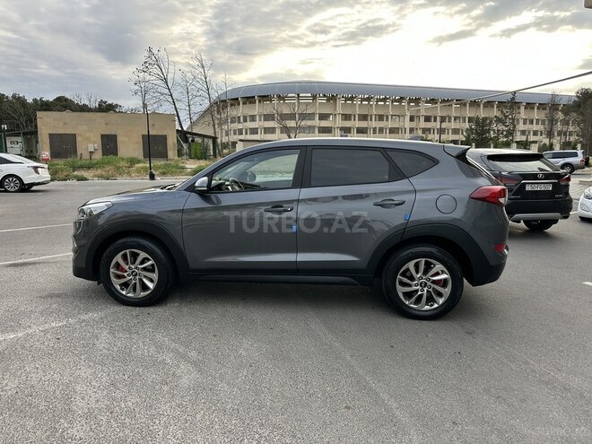 Hyundai Tucson-11