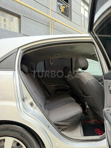 Kia Rio-9