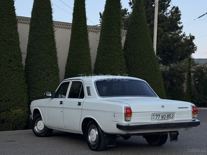 GAZ 24 "Volga"-4