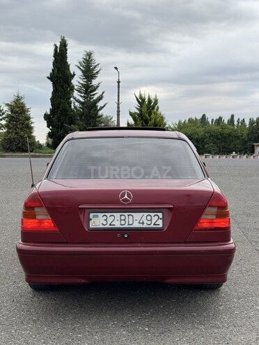 Mercedes C 180-4