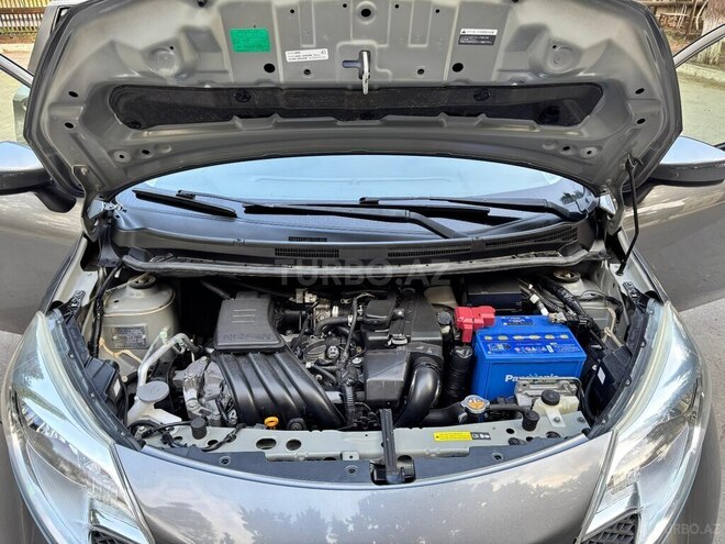 Nissan Note-3