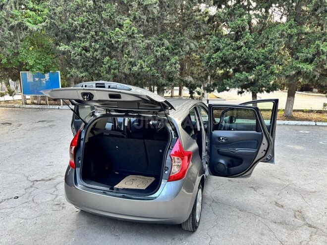 Nissan Note-5