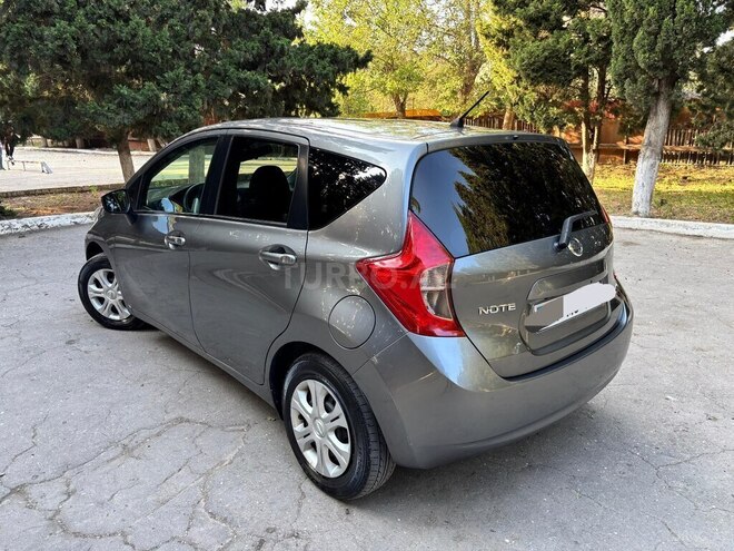 Nissan Note-17