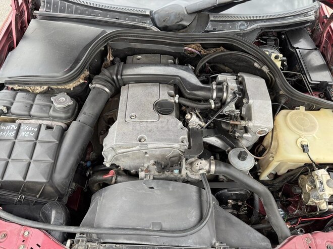 Mercedes C 180-9