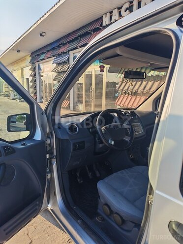 Ford Tourneo Connect-5