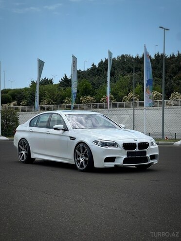 BMW 528-4
