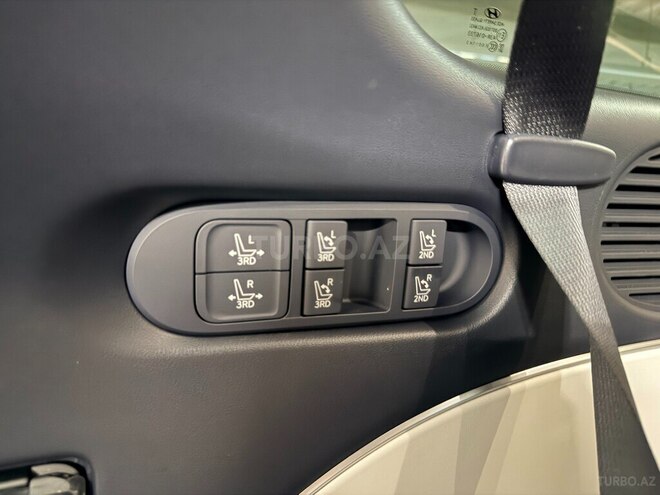 Hyundai Palisade-12