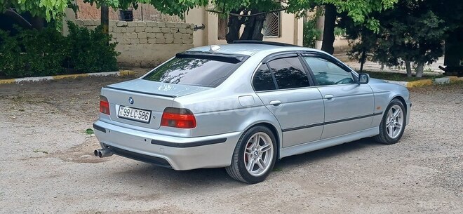 BMW 523-5